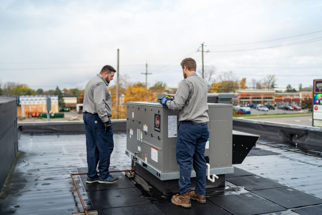 Commercial HVAC systemmaintenance